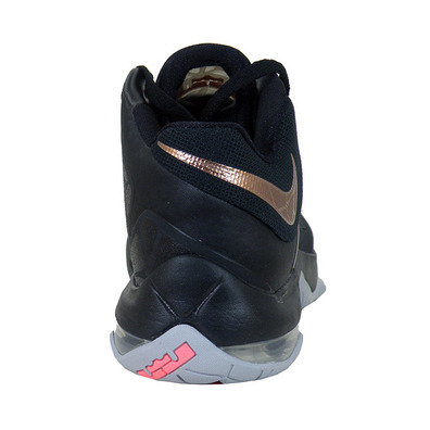 Lebron Ambassador VII "Gold Night" (098/negro/dorado/crimson)