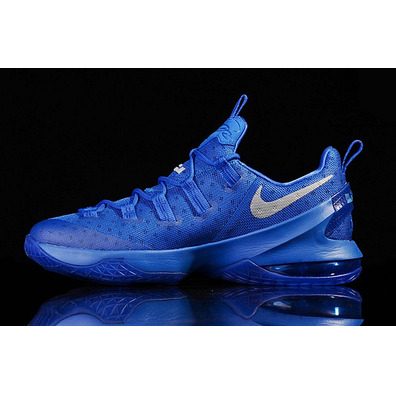 LeBron XIII Low "Pedigreed" (400/game royal/metallic silver/black)