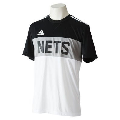 Adidas Camiseta NBA Nets Winter Hoops (negro/gris/blanco)