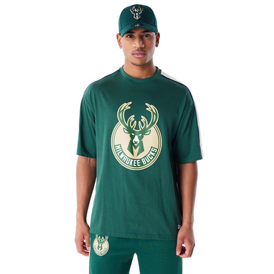 New Era NBA Milwaukee Bucks Panel Oversized T-Shirt