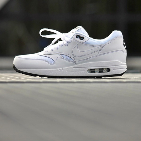 Nike Air Max 1 Essential (125/blanco/negro)