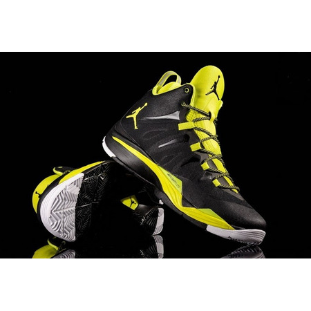 Jordan Super Fly 2 "Blake Griffin Flash" (032/negro/volt)