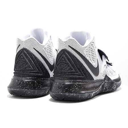 Kyrie 5 "Cookies and Cream"