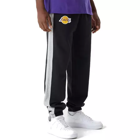 New Era NBA L.A Lakers Large Graphic Joggers "Black"