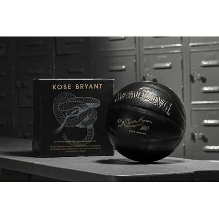 Balón Spalding Kobe Black Snake Edición Limitada