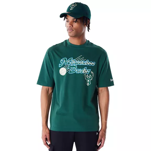 New Era NBA Milwaukee Bucks Script Oversized T-Shirt