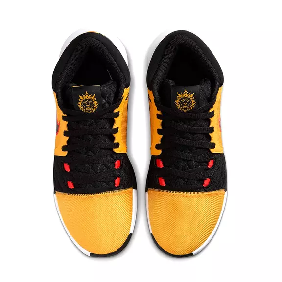 Nike LeBron Witness 8 "University Gold Black"