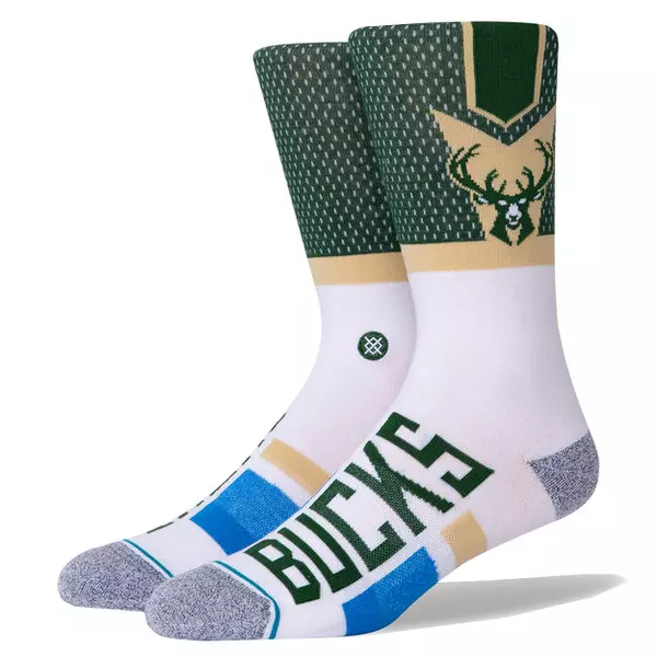 stance-nba-bucks-shortcut-2-socks-green-1.jpg.webp