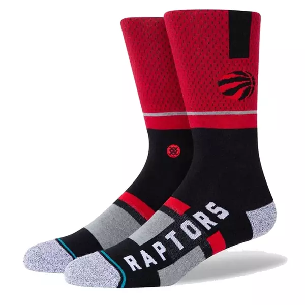 stance-nba-raptors-shortcut-2-socks-red-1.jpg.webp