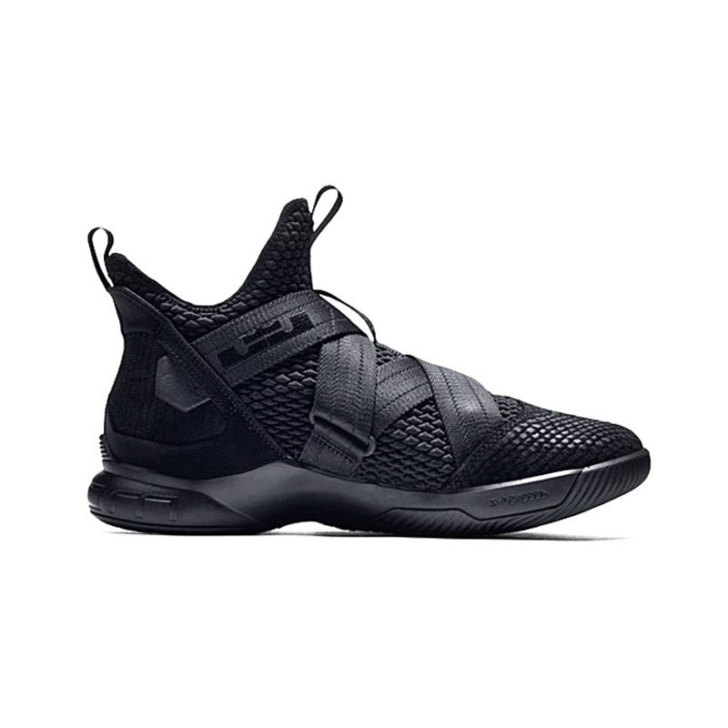 LeBron Soldier XII SFG Black Alligator 003