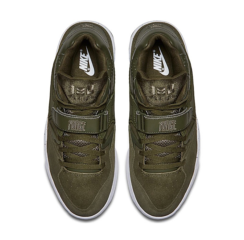 plumas nike olive